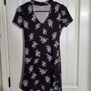 Forever 21 black bodycon dress size M